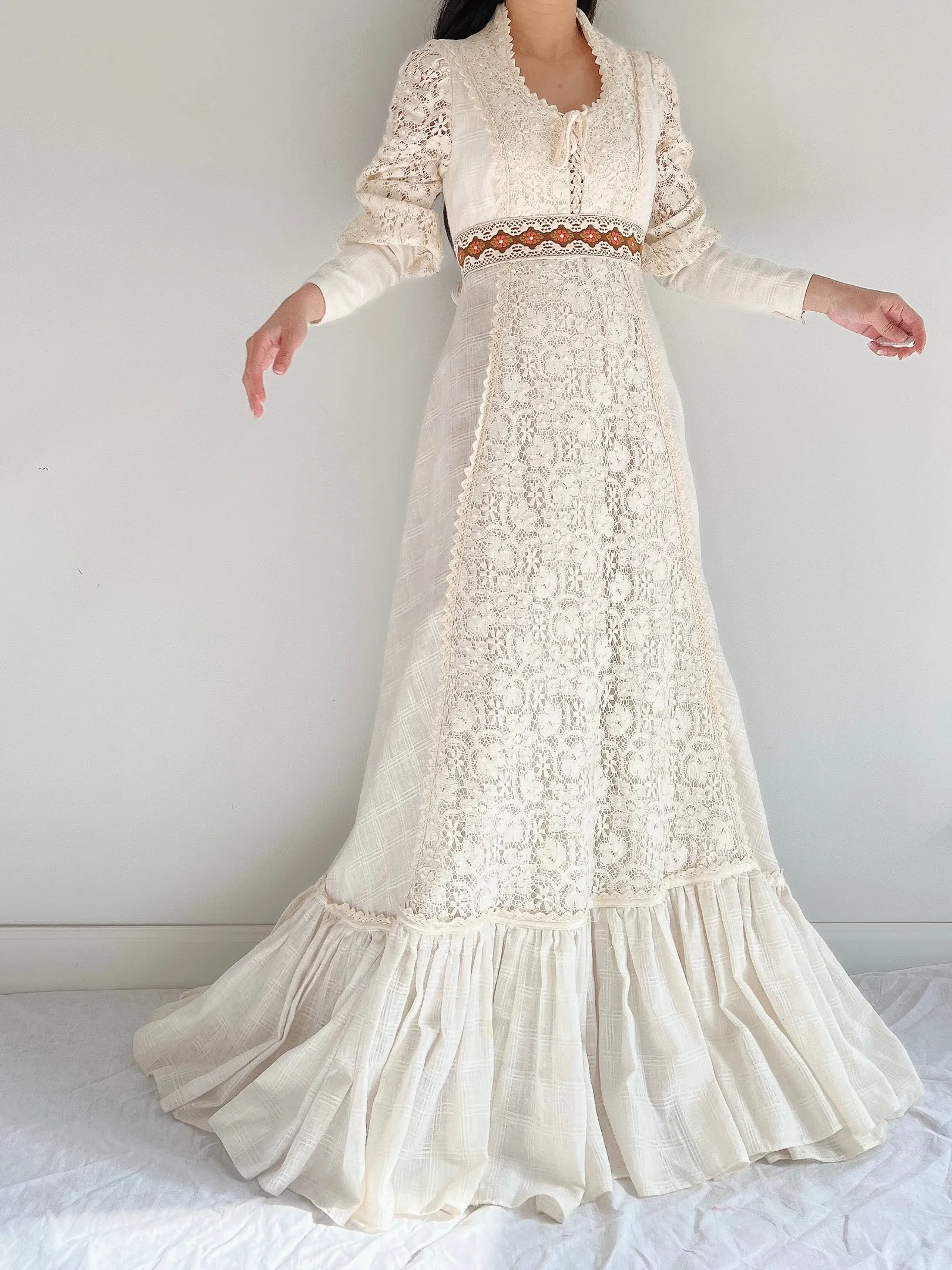 1970s Gunne Sax Juliet Sleeve Dress - S-M