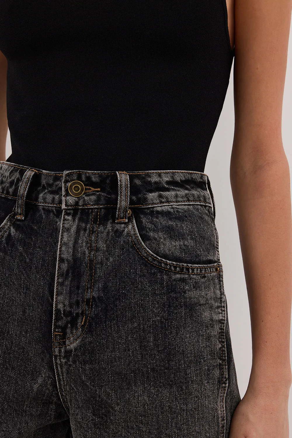 CARSON WASHED BLACK TALL WIDE LEG JEAN