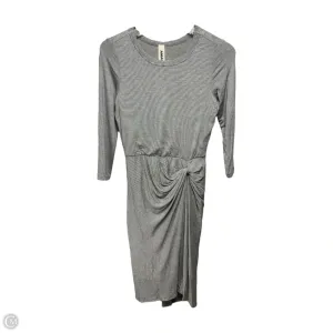 Dress Casual Short By Amadi In Striped Pattern, Size: Xs