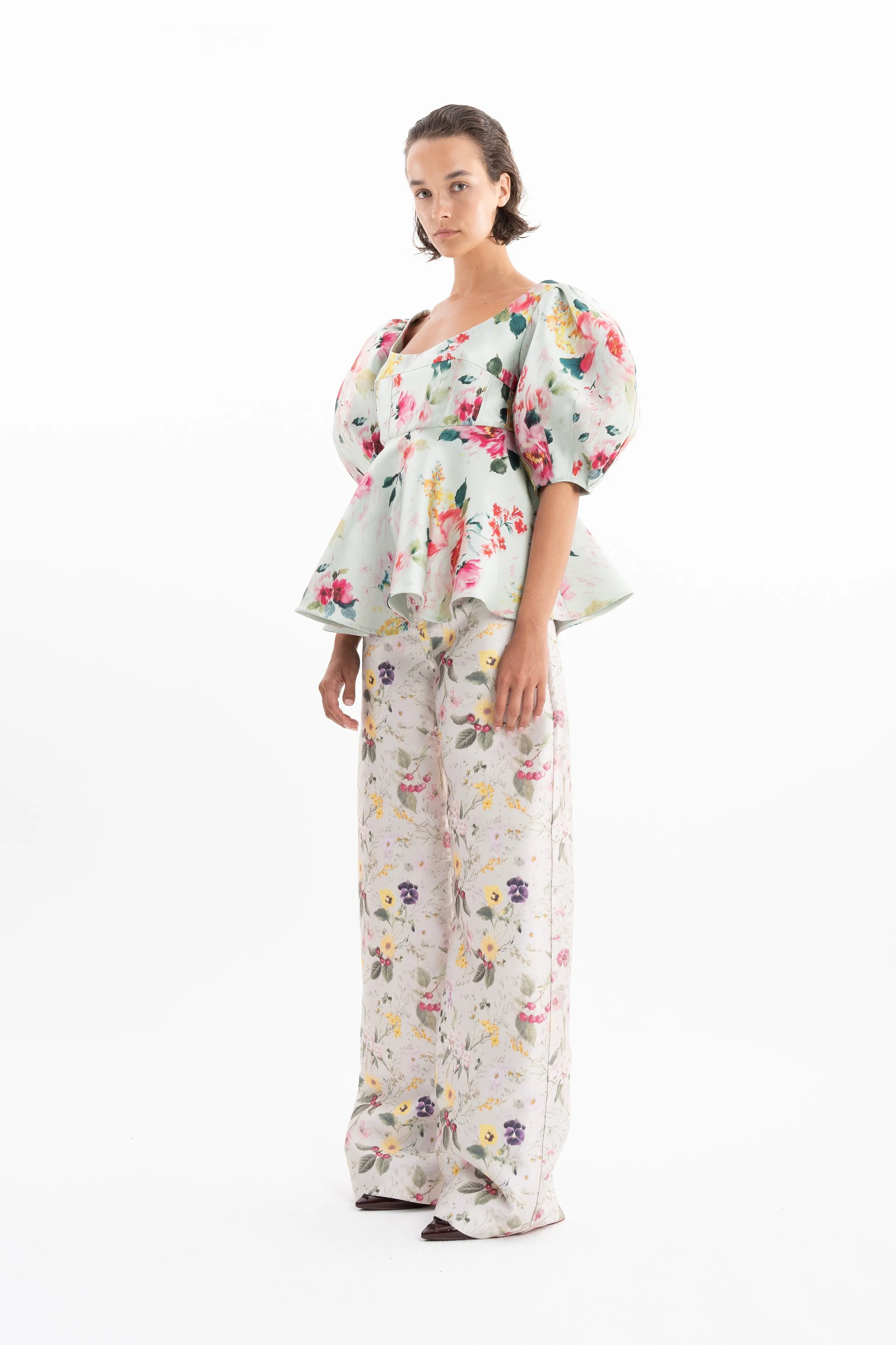 LIGHT GREEN PRINTED HEAVY SATIN ROUND SLEEVE TOP