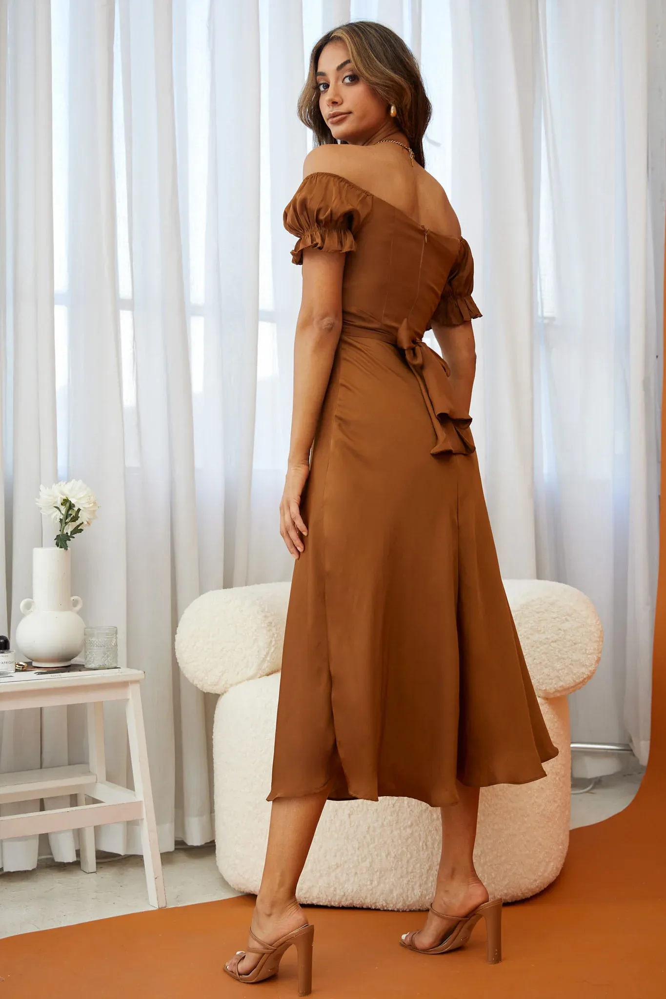Linka Off-Shoulder Tie Back Midi Dress Chocolate