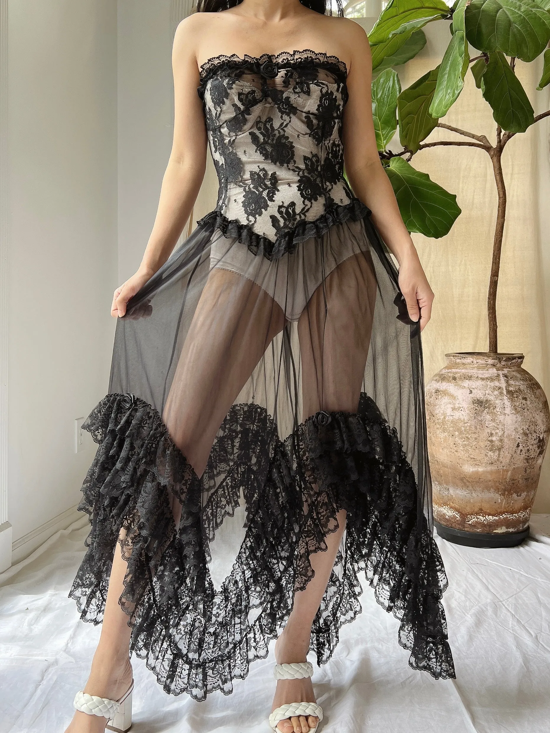 Vintage Strapless Ruffle Negligee - L