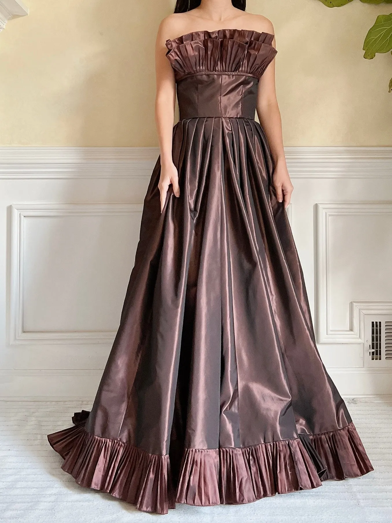 Vintage Victor Costa Pleated Bust Gown - XS/S