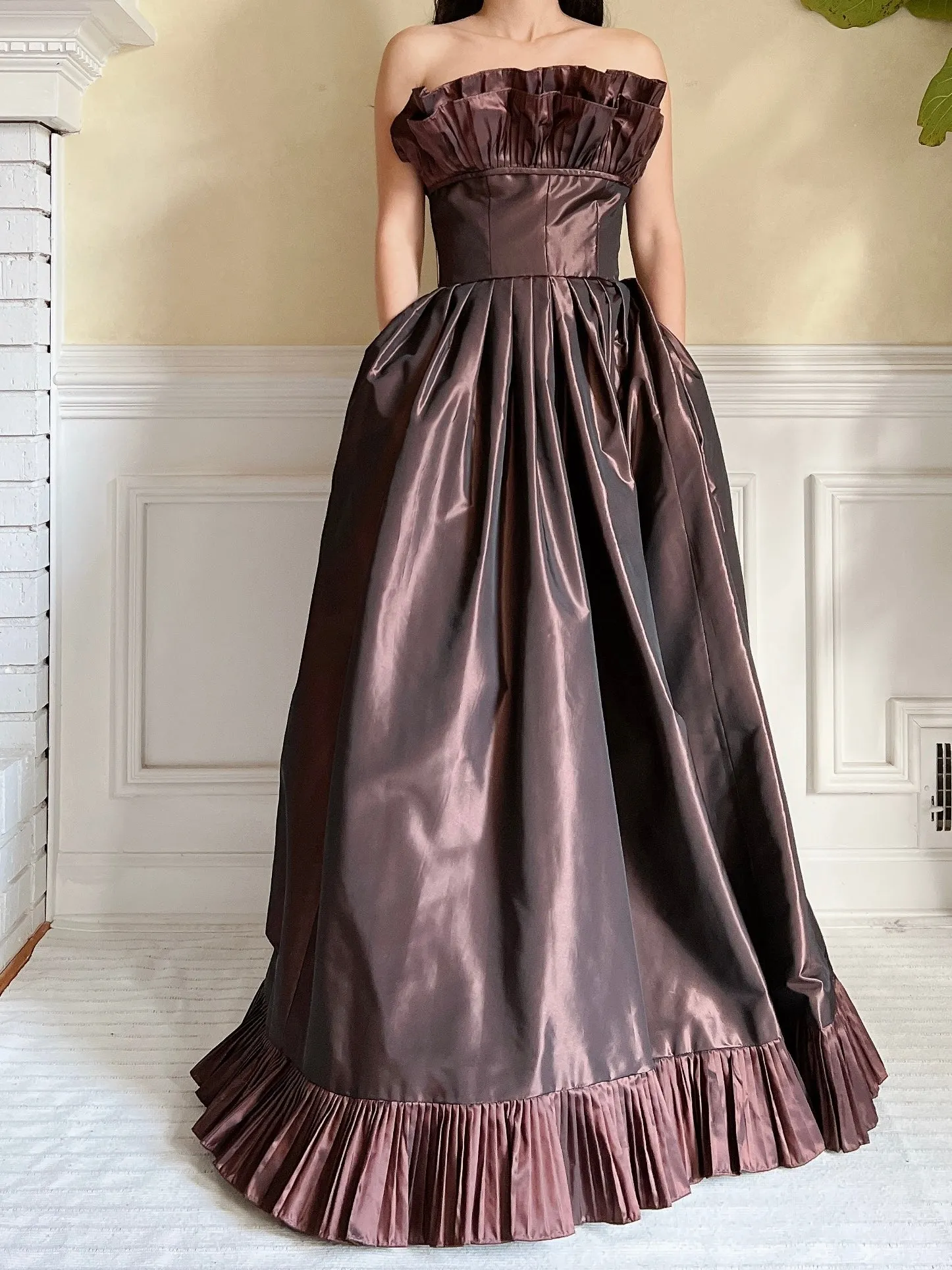 Vintage Victor Costa Pleated Bust Gown - XS/S